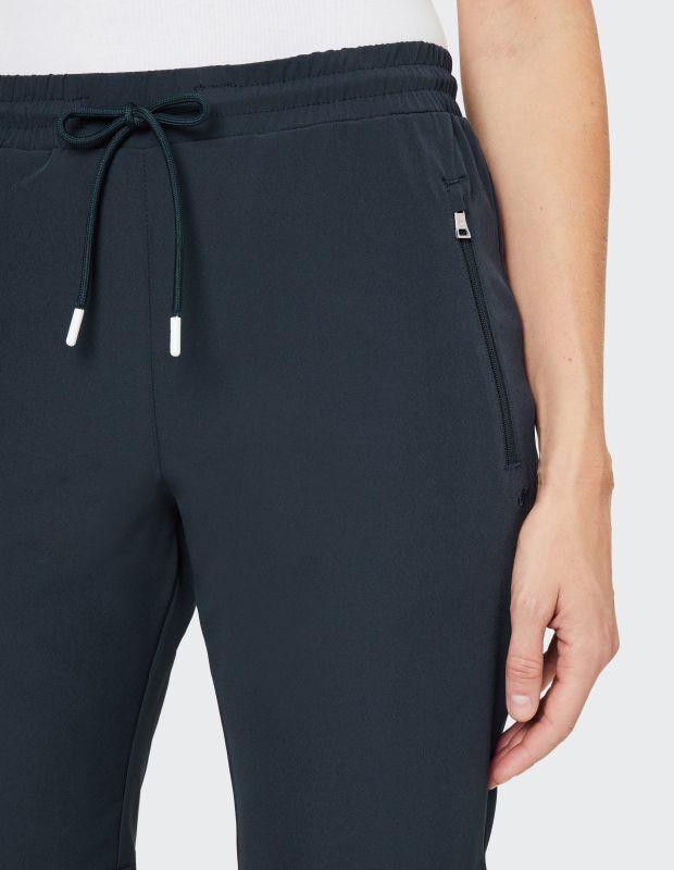 Joy Sportswear Kurze Hose ROMY Kurze Sporthose aus leichtem Webmaterial Letzte 3 Tage