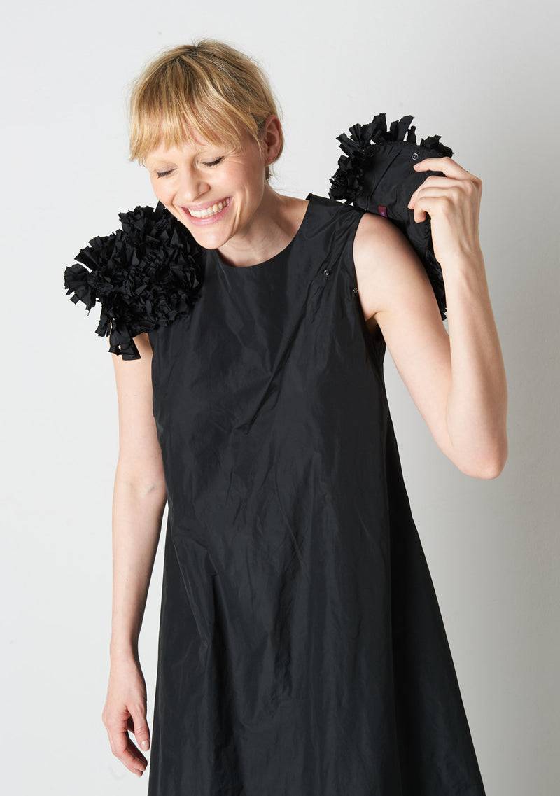 Katharina Hovman Long Couture black Begrenzte Freigabe