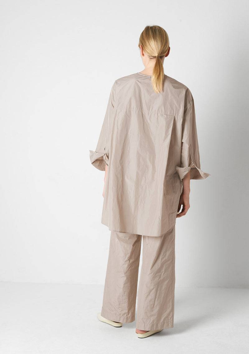 Katharina Hovman Big Blouse sandy Fabrikladen