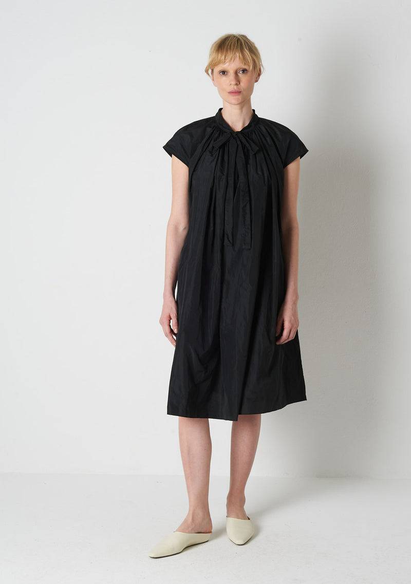 Katharina Hovman Pleats Dress black Auslauf