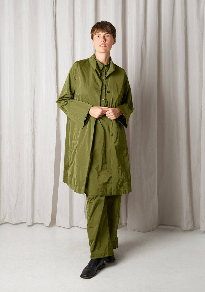 Katharina Hovman Mantel heavy Taffeta, matcha Exklusive Angebote