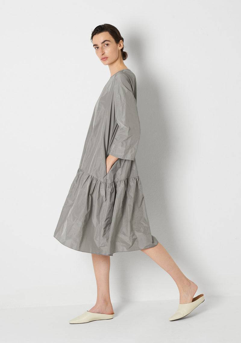 Katharina Hovman Loose Dress cement Nur für heute