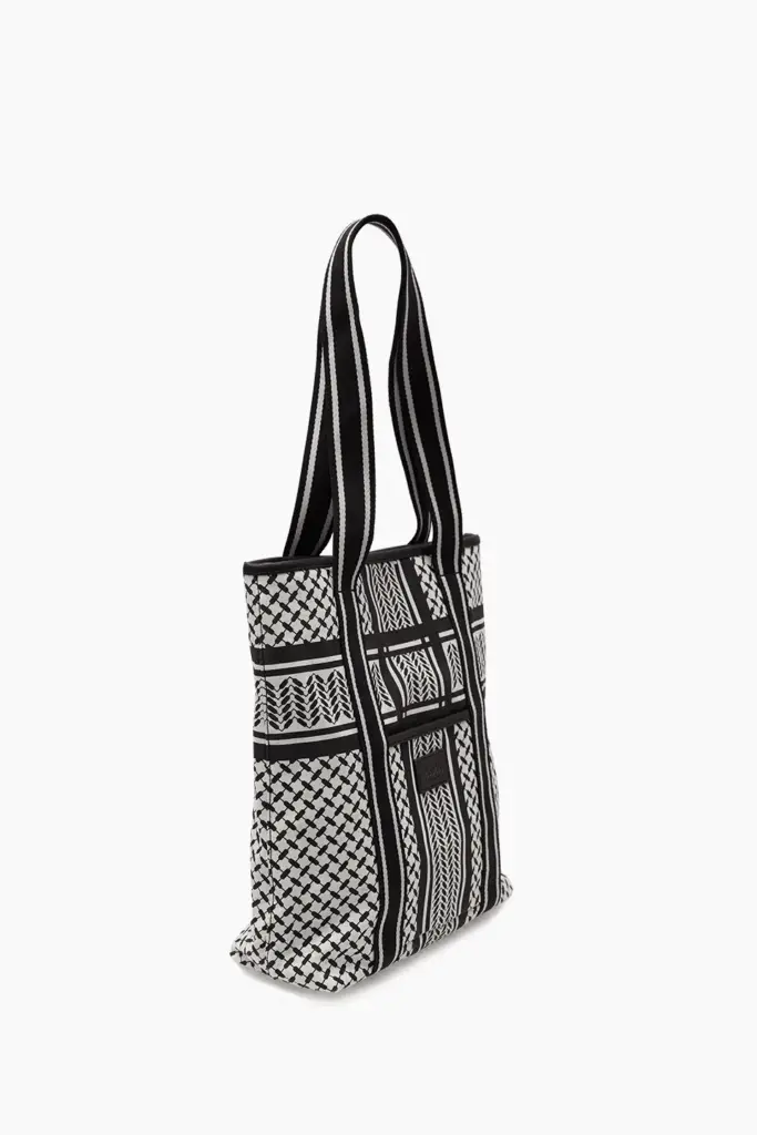 Lala Berlin Tote Carmela 2.0 canvas heritage stripe black Zeitlich begrenztes Angebot