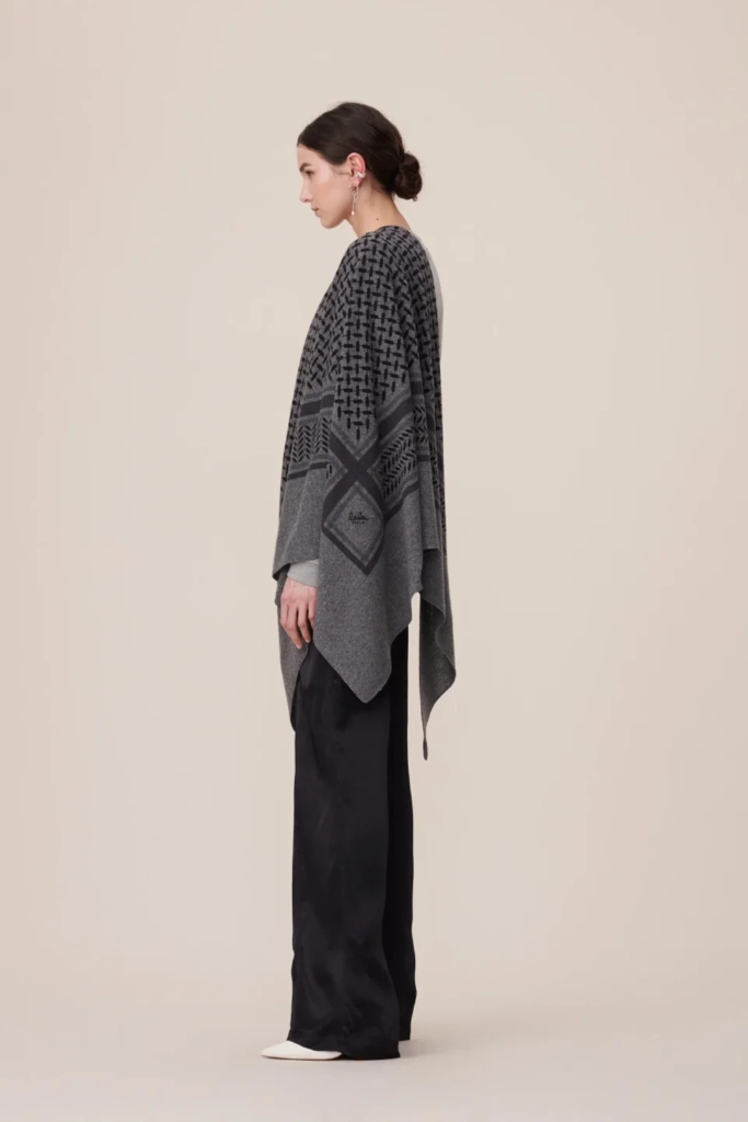Lala Berlin Triangle Trinity Classic L cashmere dark grey Wochenangebot