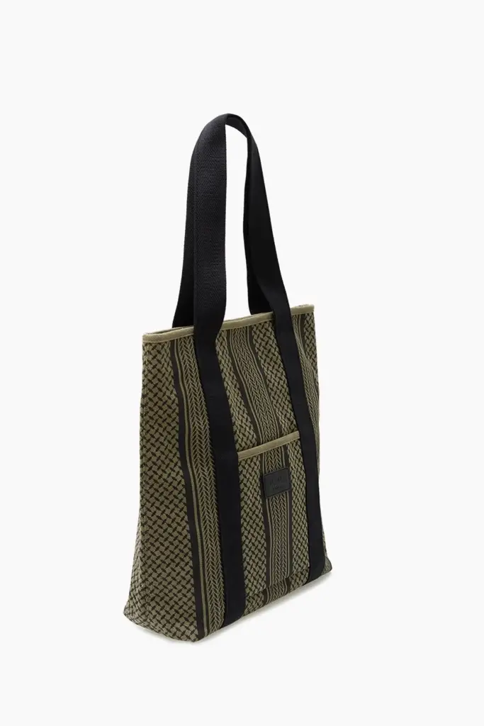 Lala Berlin Tote Carmela canvas olive/black Zeitbegrenzte Promotion