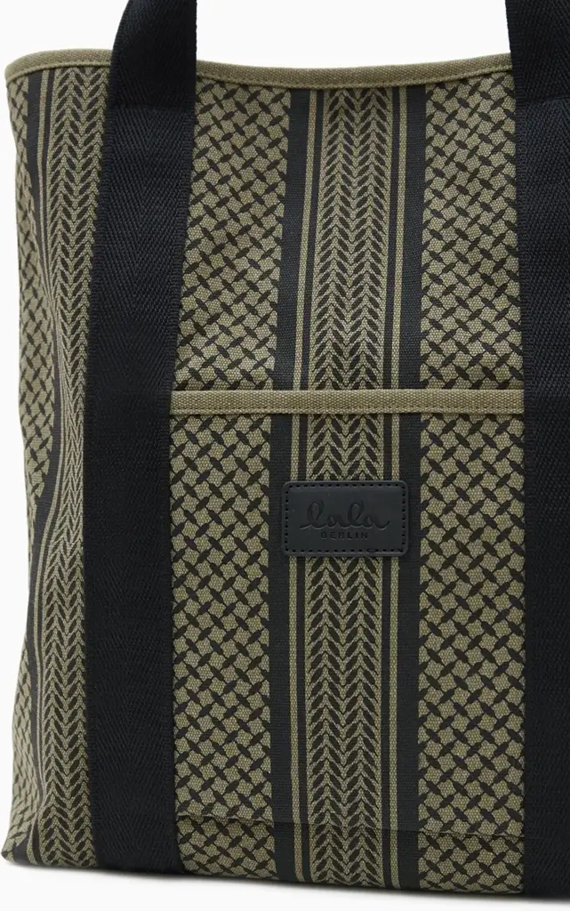 Lala Berlin Tote Carmela canvas olive/black Zeitbegrenzte Promotion