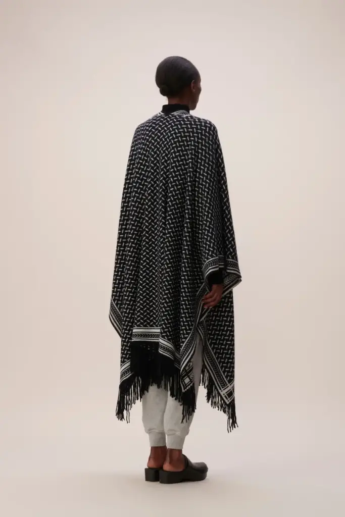 Lala Berlin Poncho Trinity Classic cashmere black/white Rabatt