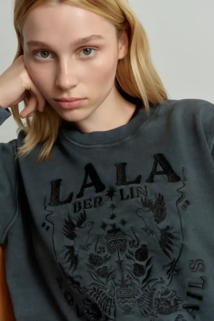 Lala Berlin Sweatshirt Ipali cotton love never fails black Muttertagsangebot
