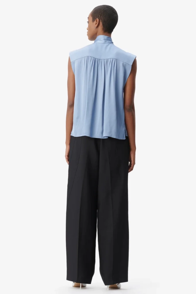 Lala Berlin Top Tracey viscose mix faded denim Fabrikladen