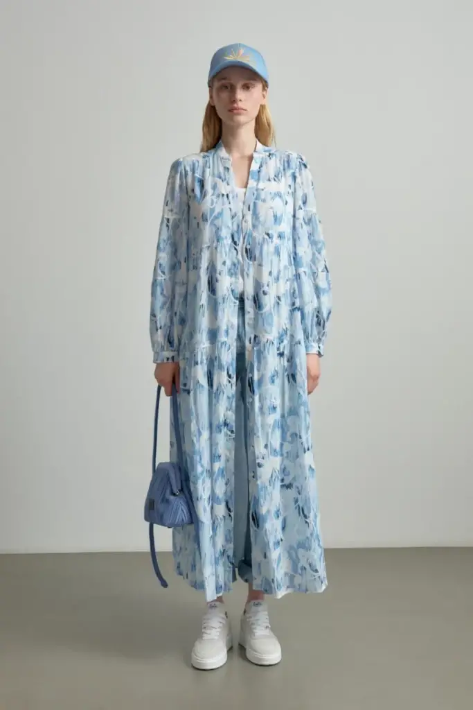 Lala Berlin Dress Dinella cotton floral fountain blue Neueste Mode