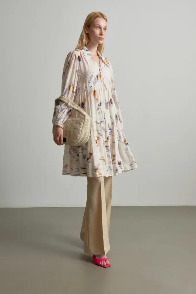 Lala Berlin Dress Dille viscose floral fountain pink Exklusive Angebote
