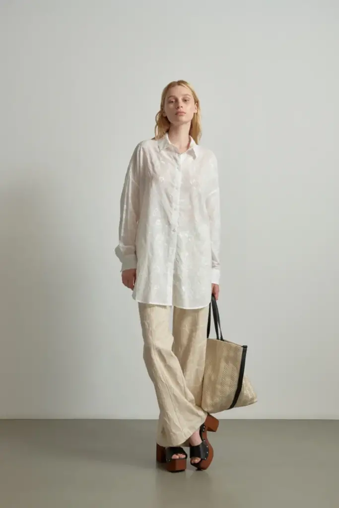 Lala Berlin Blouse Bam cotton embroidery white Kostenloser Versand international