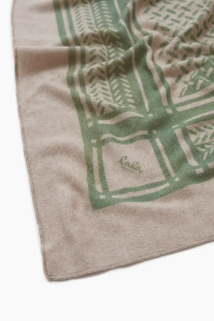 Lala Berlin Triangle Puzzle cashmere dune/sage Großer Ausverkauf