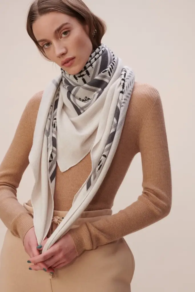 Lala Berlin Triangle Trinity Classic L cashmere off white Online Shopping