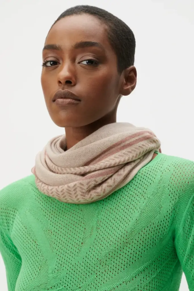 Lala Berlin Triangle Heritage Double cashmere sand flip Preisnachlass