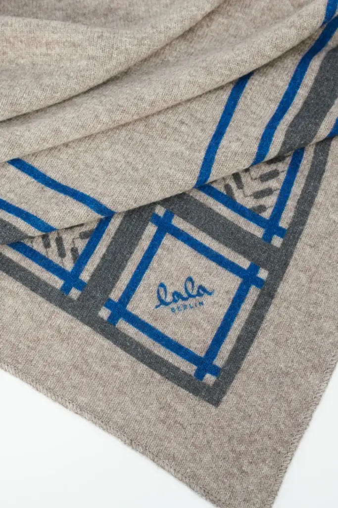 Lala Berlin Triangle Minimal Trinity cashmere anthracite Cyber Monday