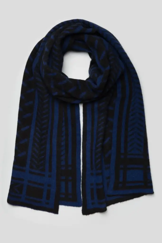 Lala Berlin Scarf Chuck cashmere dark blue Muttertagsangebot
