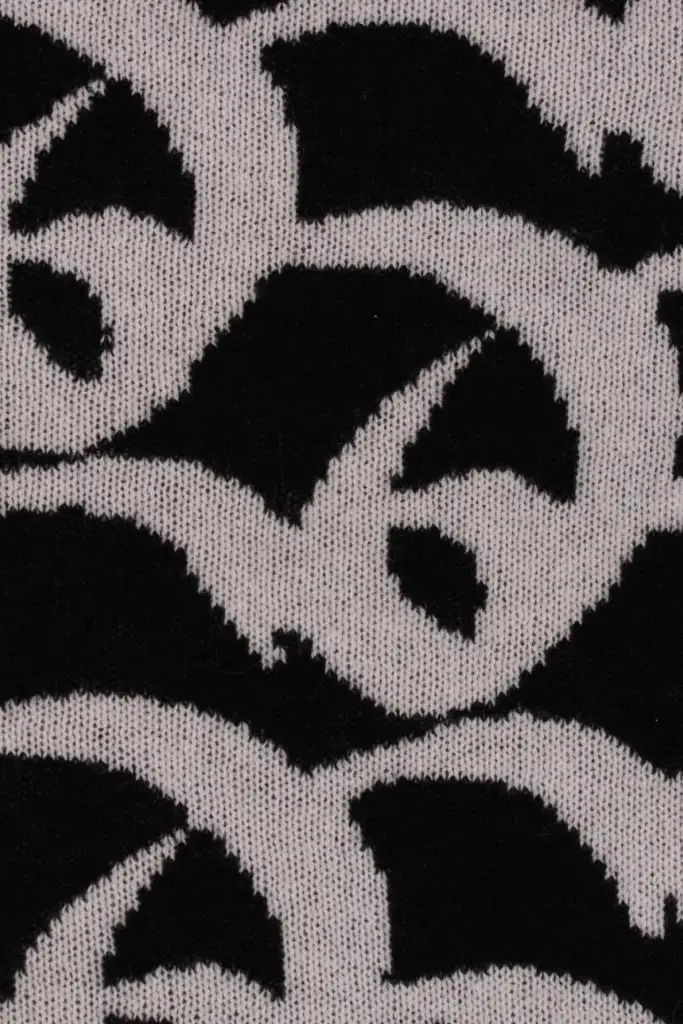 Lala Berlin Triangle Monogram Goober cashmere black Heißer Verkauf