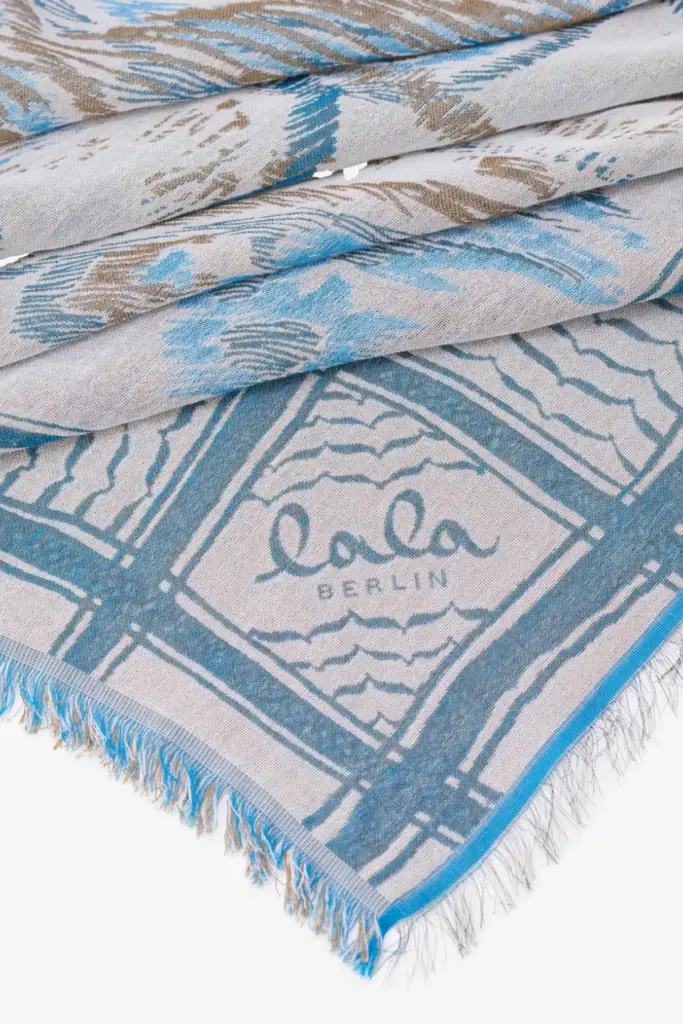 Lala Berlin Triangle Amalino cotton mix paisley park blue Online Outlet