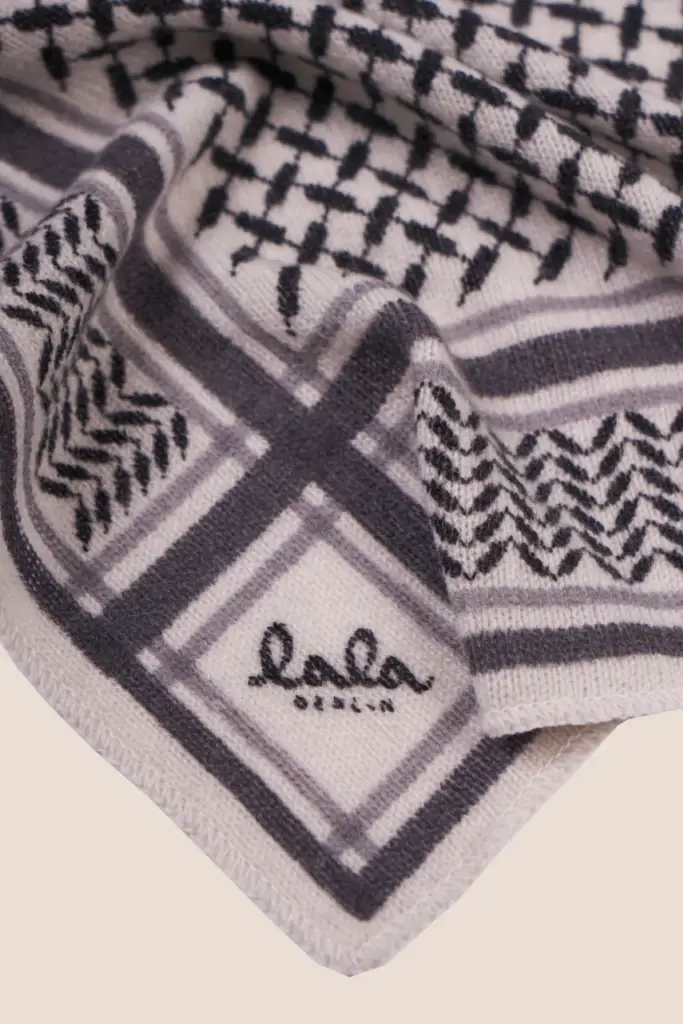 Lala Berlin Triangle Trinity Classic XS cashmere alabastro off white Wochenangebot
