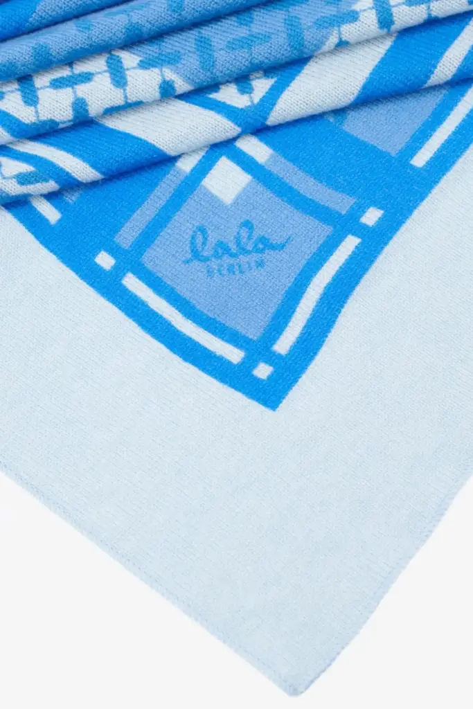 Lala Berlin Triangle Double Heritage cashmere blue Kostenloser Versand international