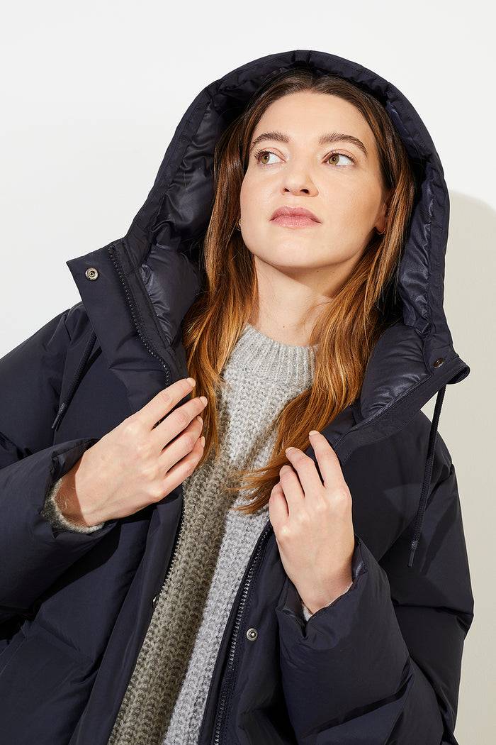 Langerchen Coat Conklin Nur noch ein Tag übrig