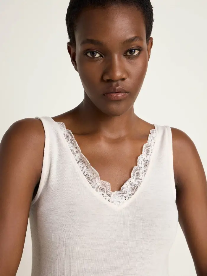 Lanius Top mit Spitze (GOTS) Super Sparpreis
