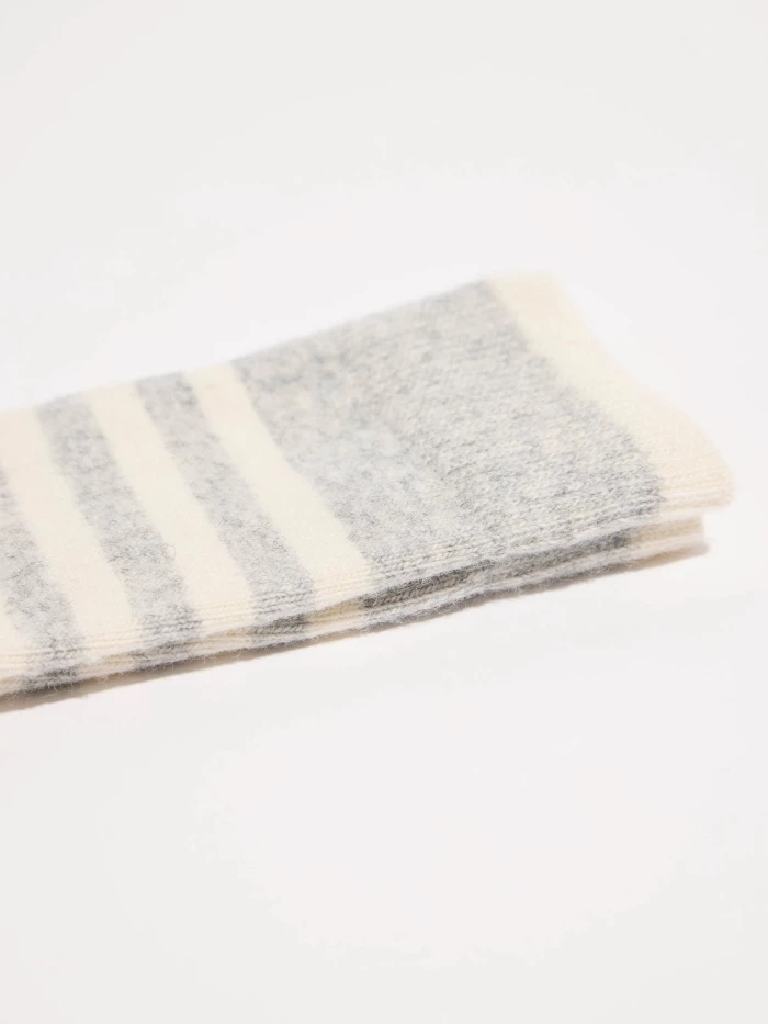Lanius Socken mit Streifen (GOTS) Lagerräumung