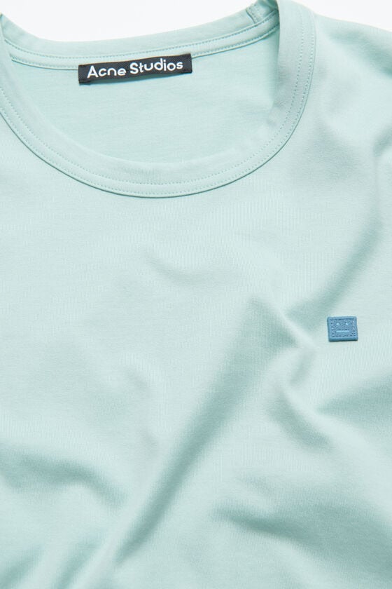 Acne Studios T-Shirt mit Rundhalsausschnitt - Normale Passform Unisex Wochenangebot