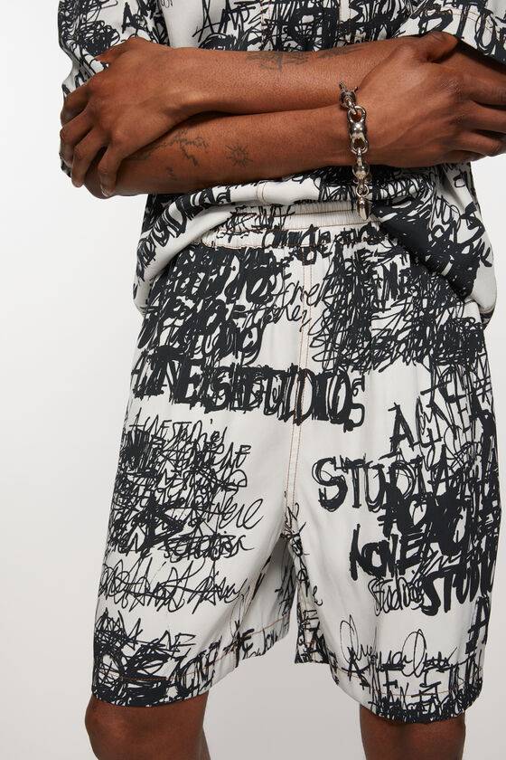 Acne Studios Bedruckte Shorts Fabrikverkauf