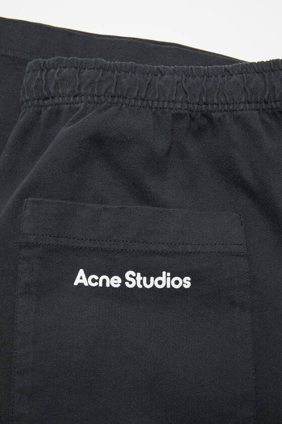 Acne Studios Jerseyshorts mit Logo-Stempel Flash Sale