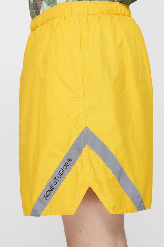 Acne Studios Badeshorts Weihnachtsangebot