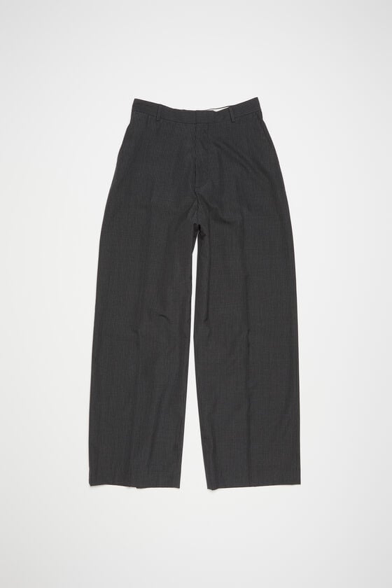 Acne Studios Figurnahe Hose Neuheiten