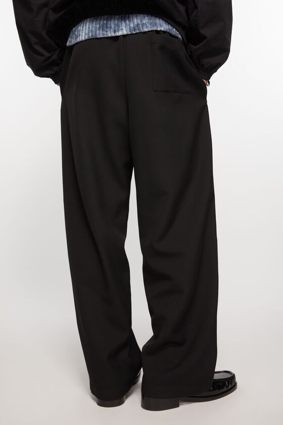 Acne Studios Figurnahe Hose VIP-Rabatte