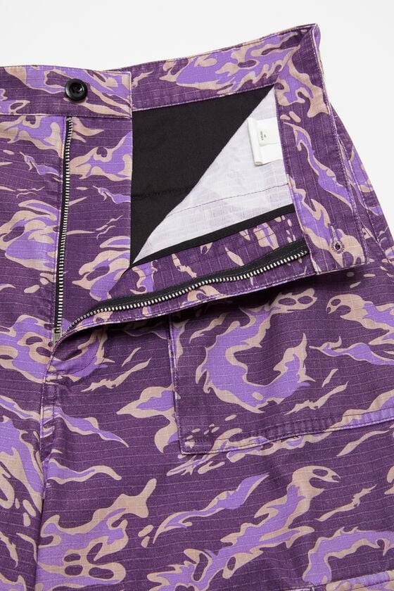Acne Studios Hose mit Cargo-Print Tiefpreis