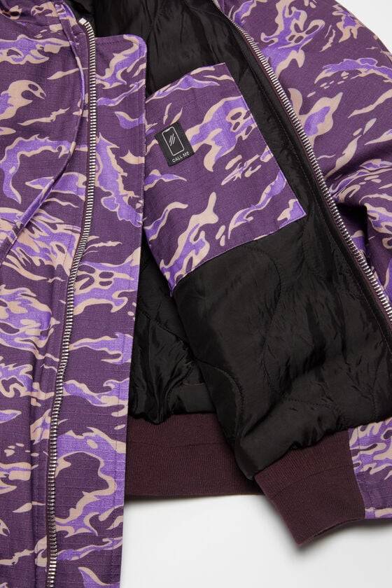 Acne Studios Gefütterte Jacke mit Kapuze Lagerräumung