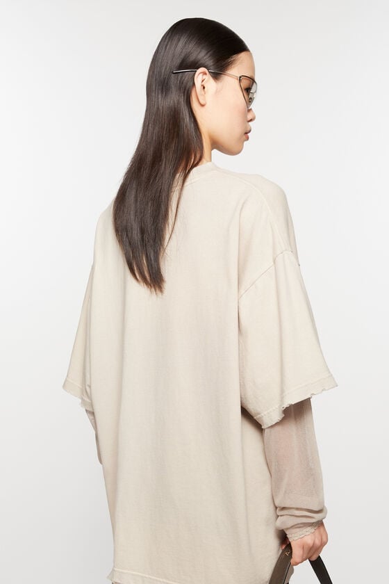 Acne Studios T-Shirt mit Siebdruck Weihnachtsangebot