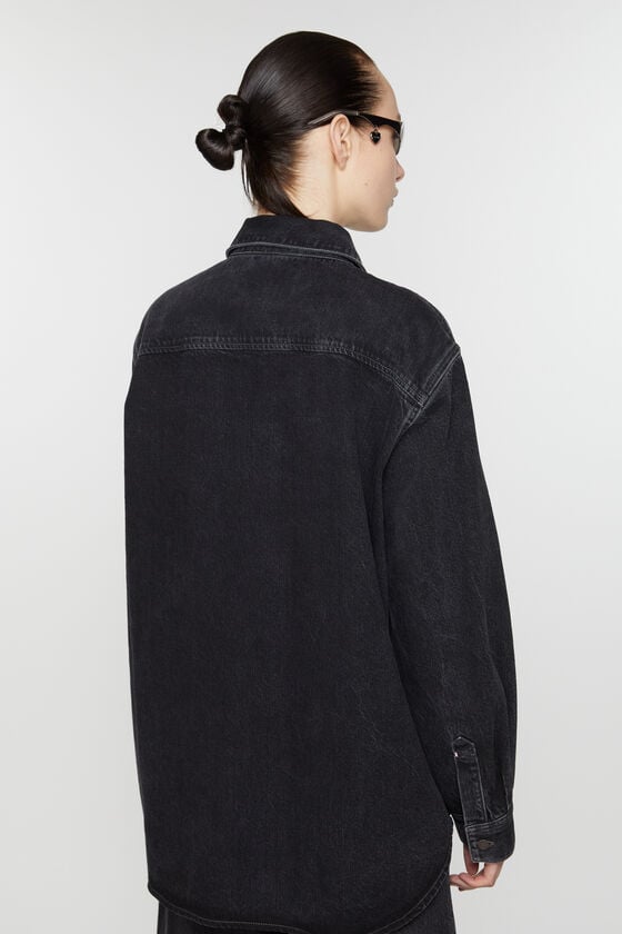 Acne Studios Jeanshemd mit Knopfleiste - Lockere Passform Wochenangebot