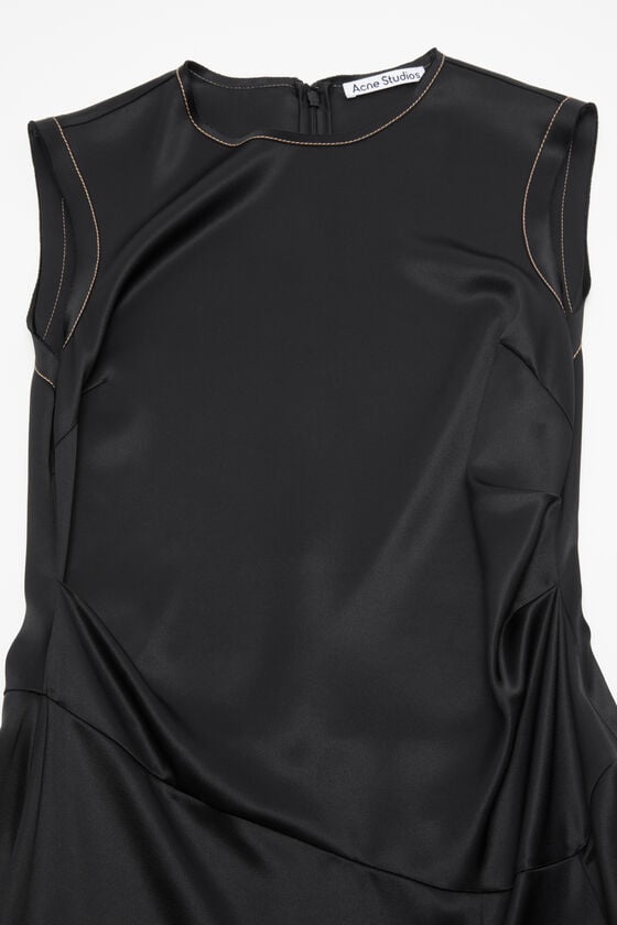 Acne Studios Ärmelloses Kleid aus Satin Neuheiten