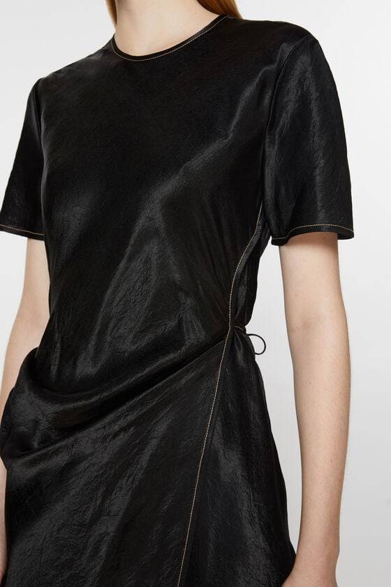 Acne Studios Wickelkleid aus Satin JETZT KAUFEN