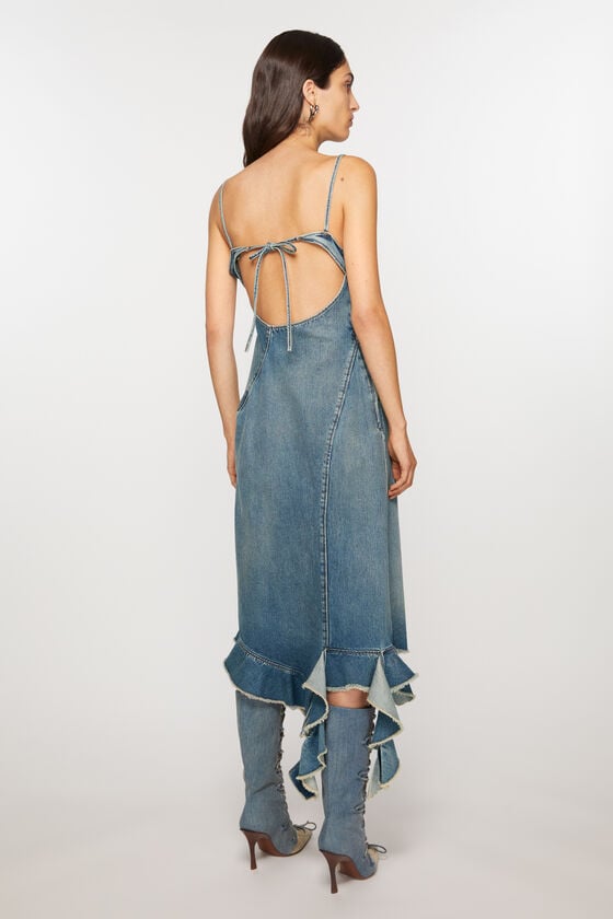Acne Studios Jeanskleid mit Rüschen Neueste Stile