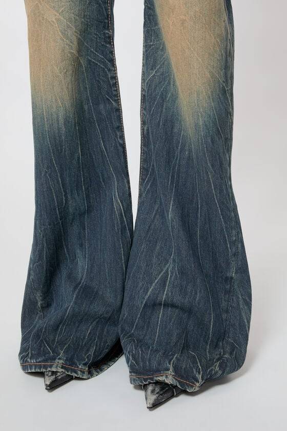 Acne Studios Jeans mit normaler Passform - 2024F Discount Store für neue Produkte