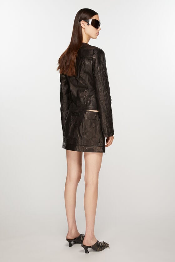 Acne Studios Minirock aus Knitterleder Laufsteg-Show Sonderangebote