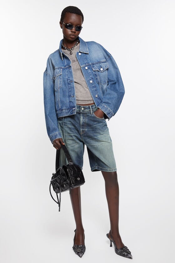 Acne Studios Denim-Shorts mit lockerer Passform Wochenangebot