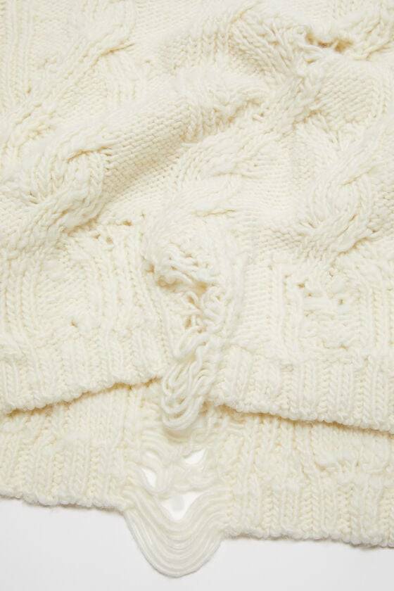 Acne Studios Häkelpullover im Used-Look Valentinstagsangebot