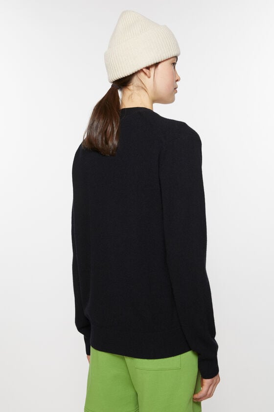 Acne Studios Strickjacke mit V-Ausschnitt Unisex Kauf eins, bekomm eins gratis