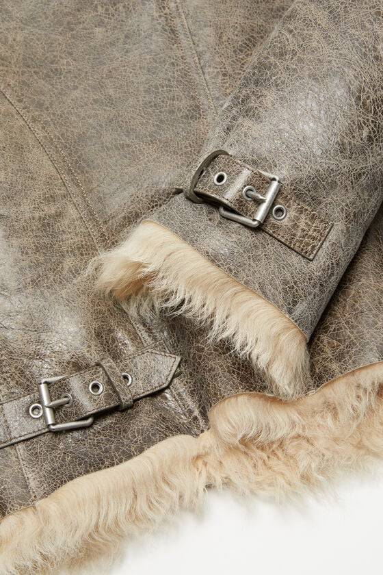Acne Studios Lederjacke mit Shearling Black Friday Preise