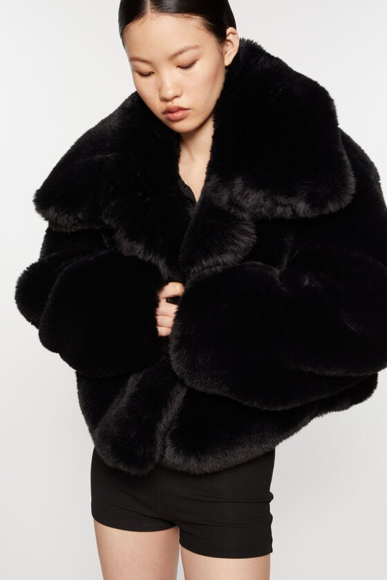 Acne Studios Flauschige Jacke Laufsteg-Show 2025