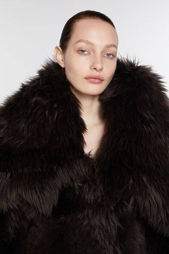 Acne Studios Shearling Pelzmantel Laufsteg-Show Auslauf