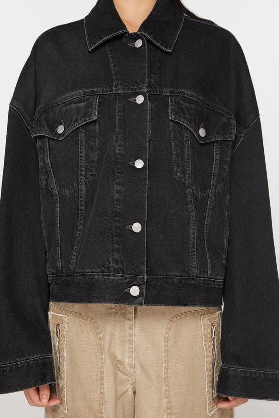 Acne Studios Denimjacke – gecroppt mit lockerer Passform Flash Sale